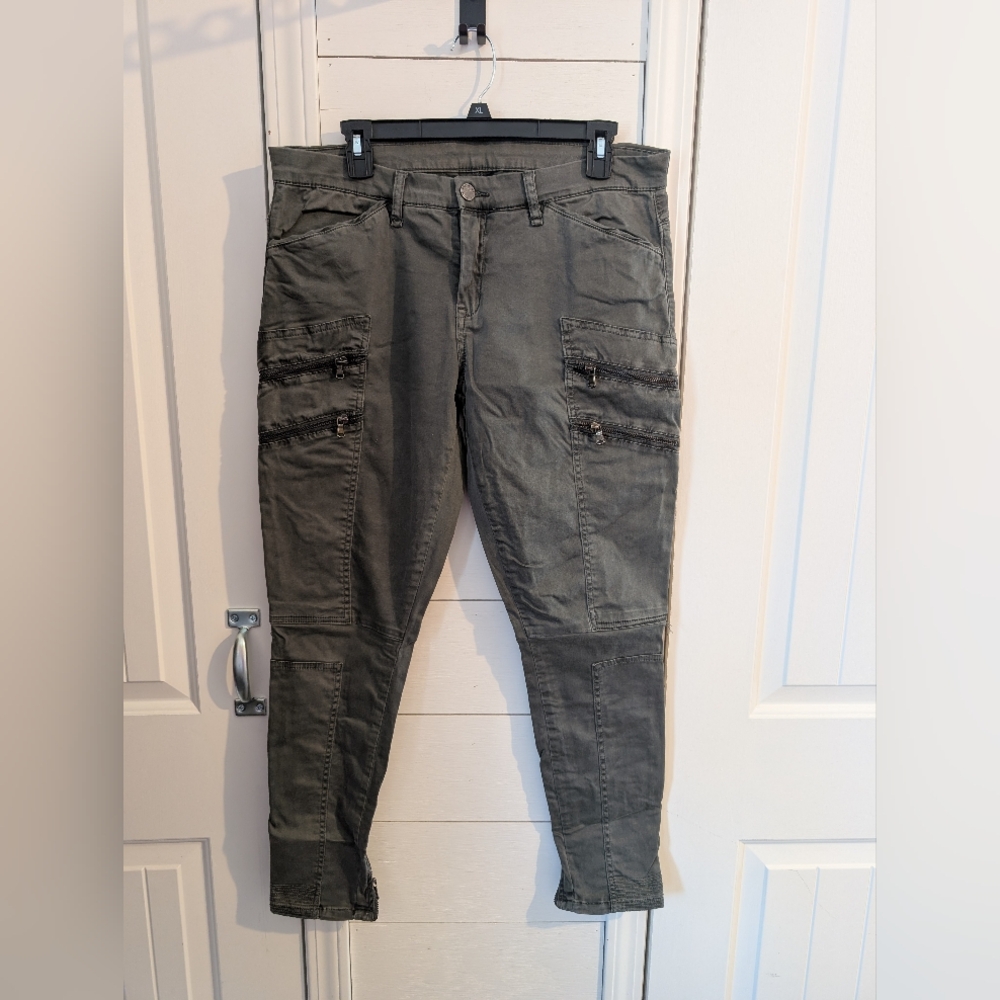 Blank NYC Skinny Cargo Washed Olive Green Pants